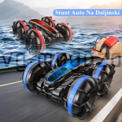 Auto Na Daljinsko Upravljanje Sa Punjivom Baterijom RC Stunt u plavoj i crvenoj boji.